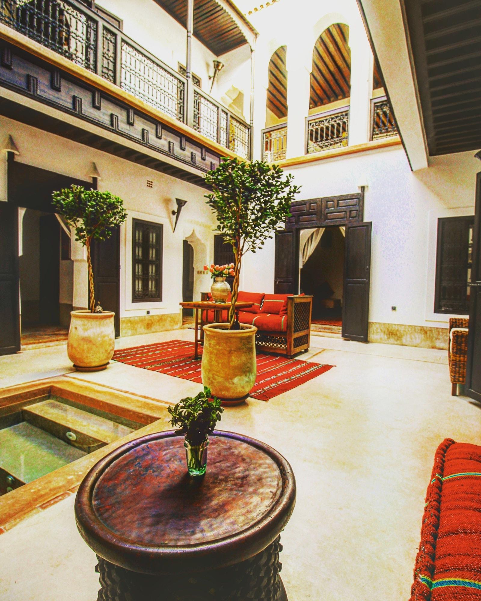 Riad Les 5 Soeurs Маракеш Екстериор снимка